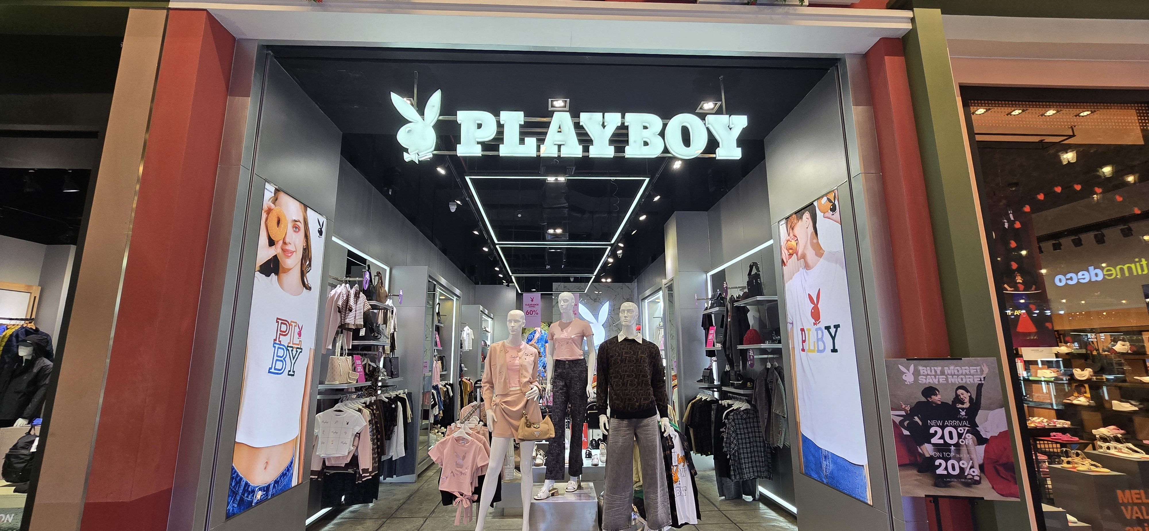 PLAYBOY 매장 전경