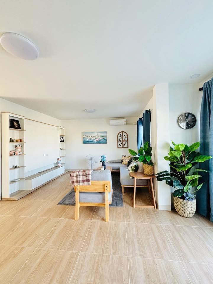 파타야 부동산 2026 주택 매매, 무반(หมู่บ้าน) , Pattaya House for Sale! - Luggage Station Pattaya 파타야 부동산 2026 주택 매매, 무반(หมู่บ้าน) , Pattaya House for Sale! 3